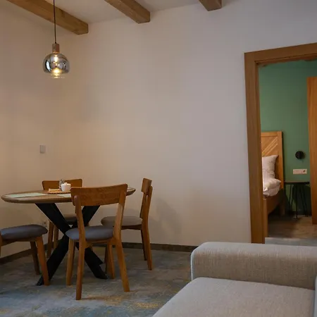 Guest house Lucny Raj 3*