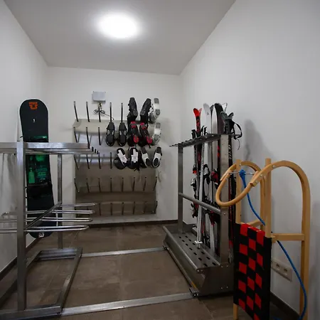 Guest house Lucny Raj Zdiar